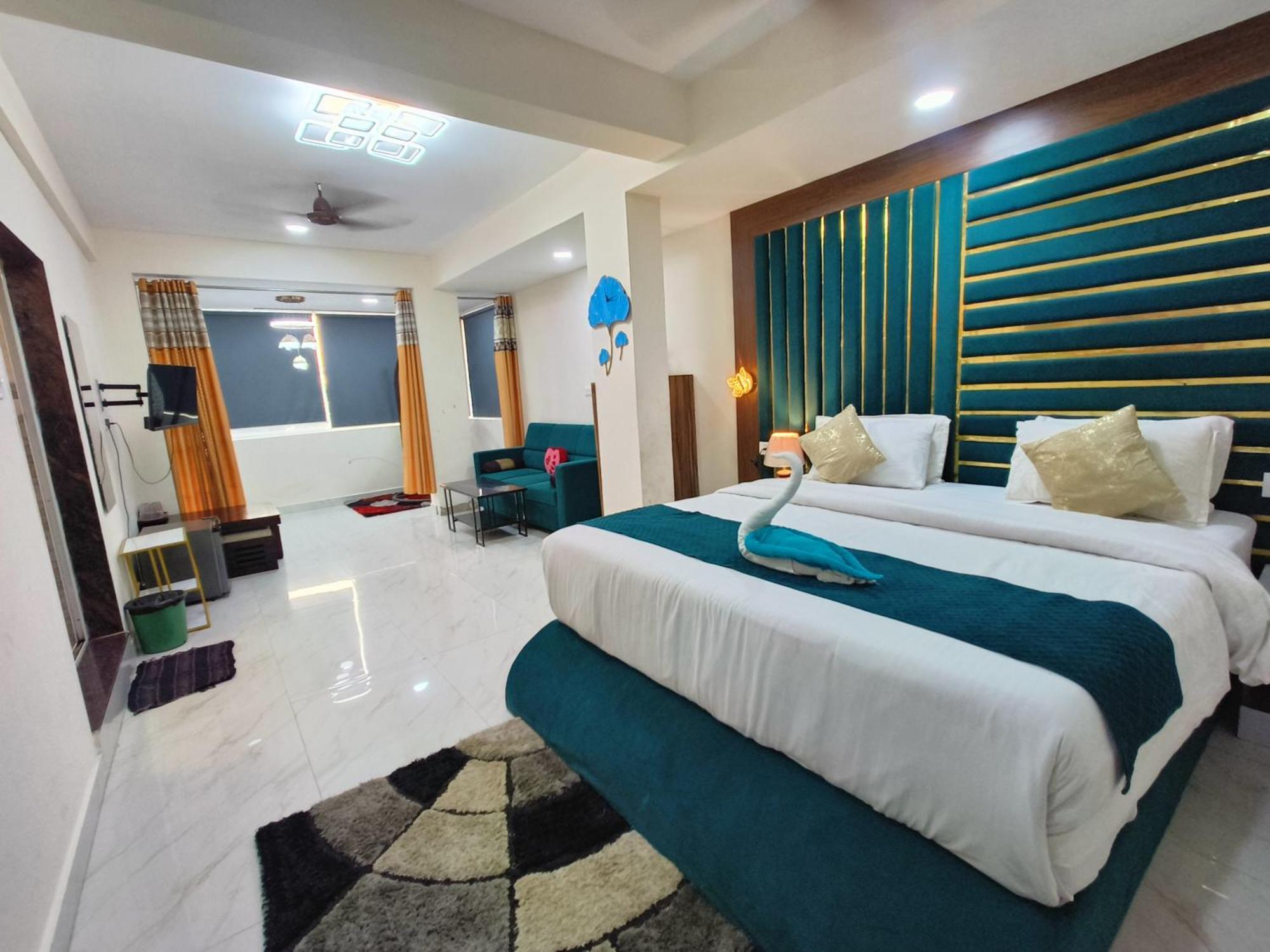 Hotel Small Daddy Plus Калангут Экстерьер фото