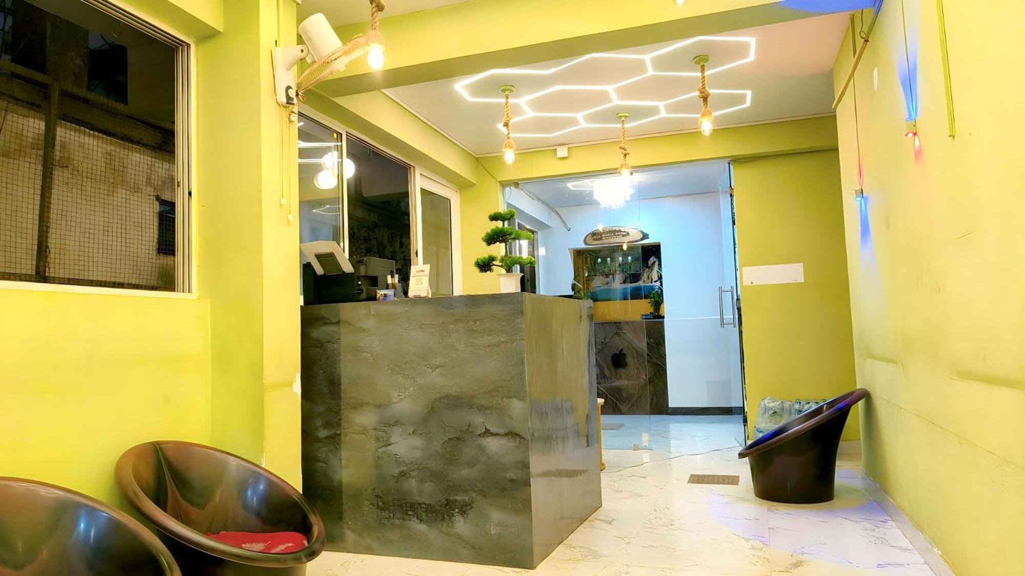 Hotel Small Daddy Plus Калангут Экстерьер фото